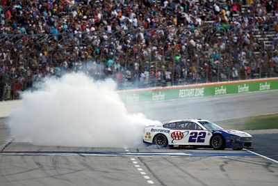 2025 Texas - Sunday